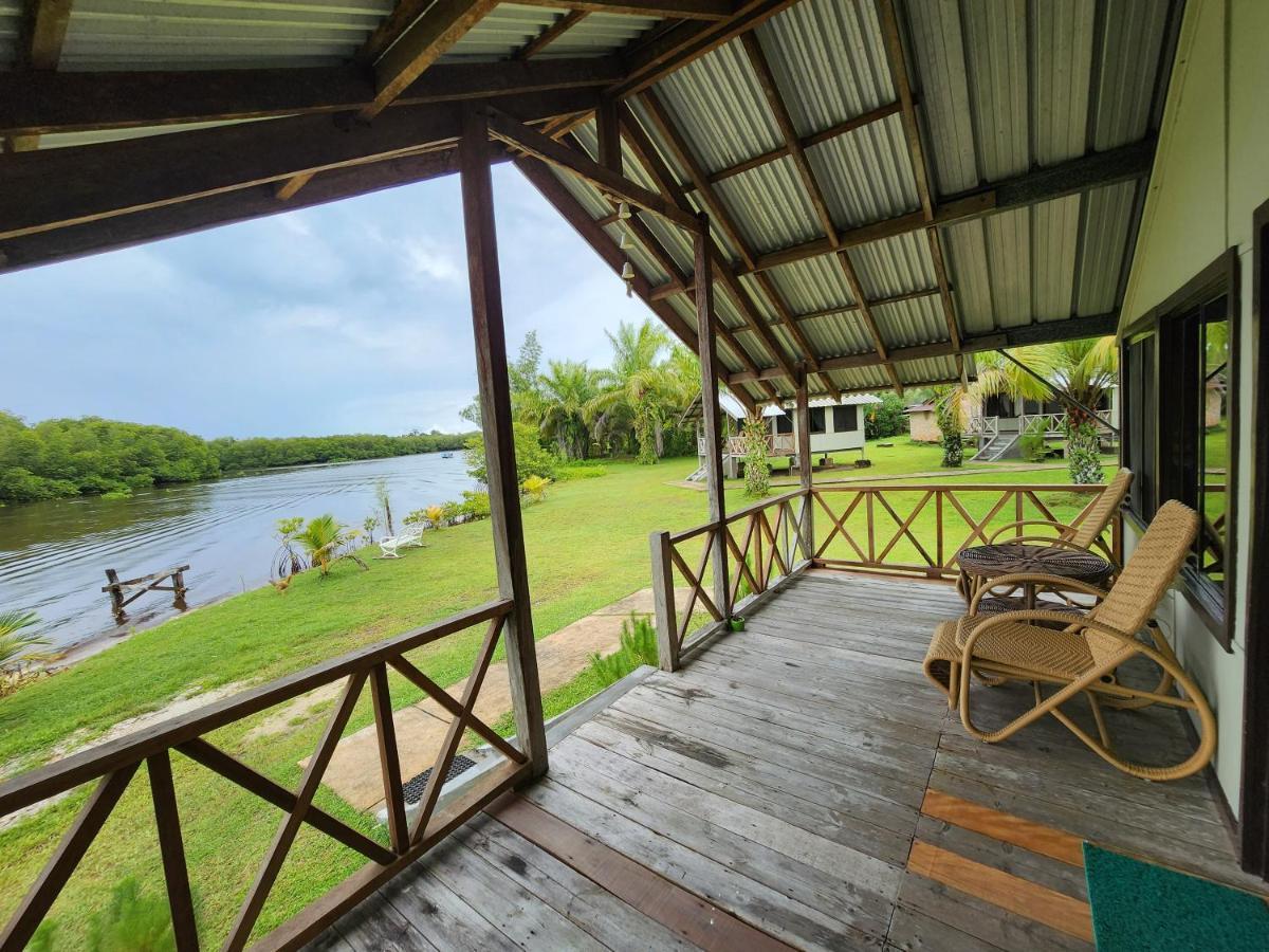 فندق Mb Camp Singkil Gosongtelaga المظهر الخارجي الصورة