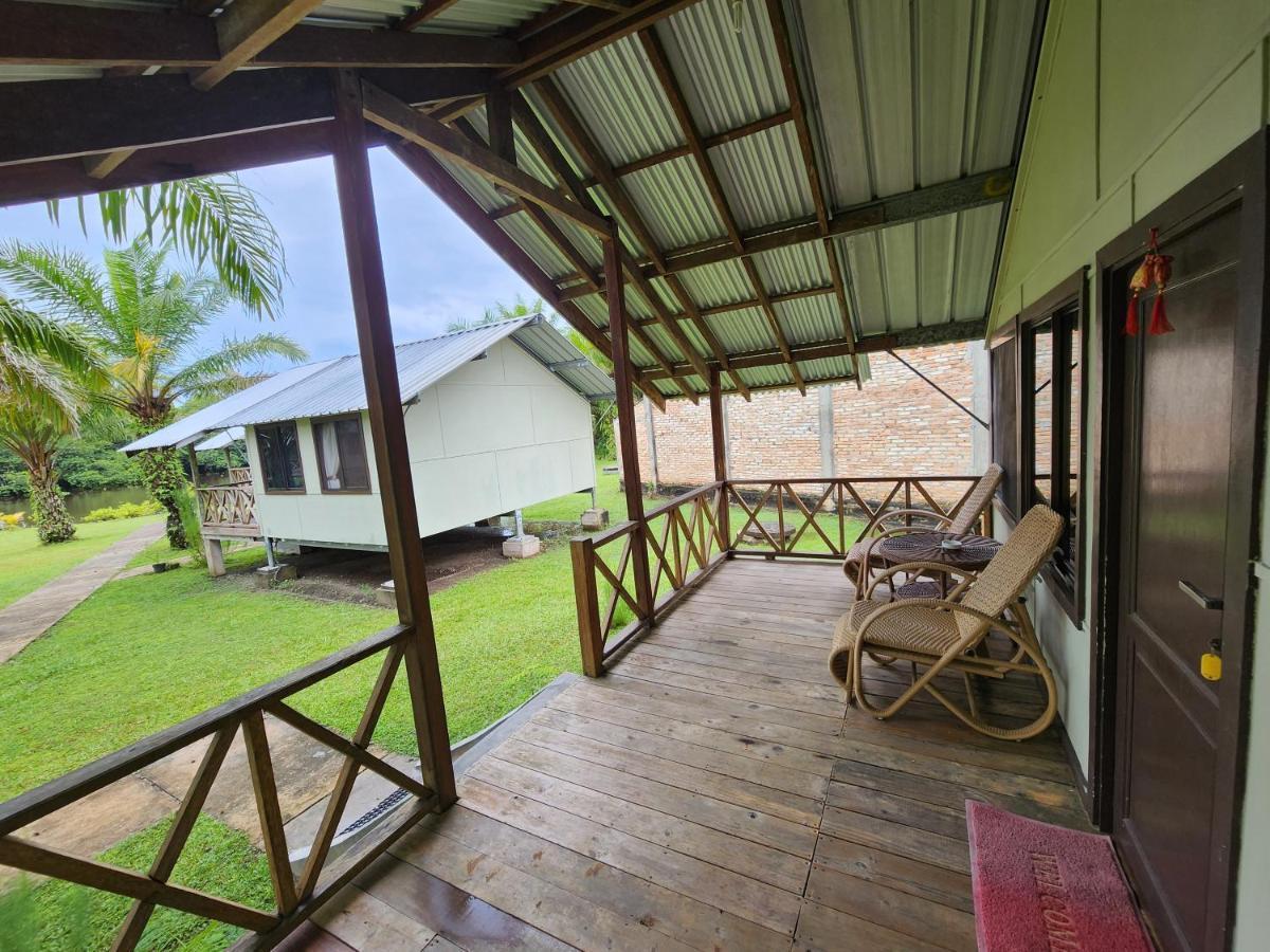 فندق Mb Camp Singkil Gosongtelaga المظهر الخارجي الصورة