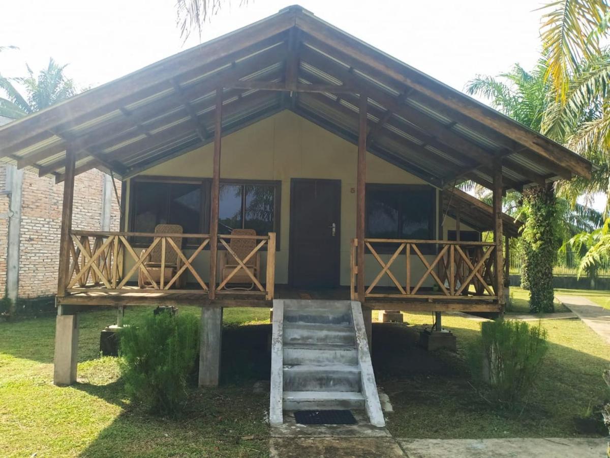 فندق Mb Camp Singkil Gosongtelaga المظهر الخارجي الصورة